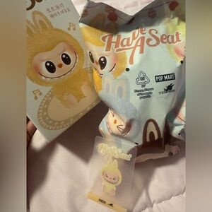 Pop Mart Have A Seat Labubu SISI Original